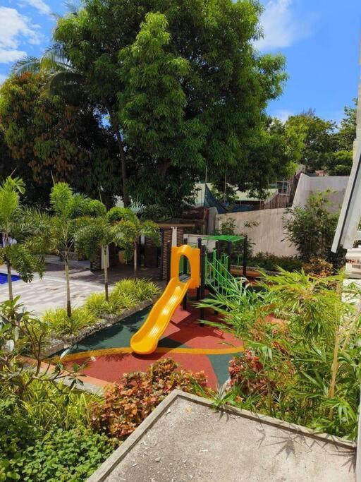 Platform 361 Apartment Cebu ภายนอก รูปภาพ